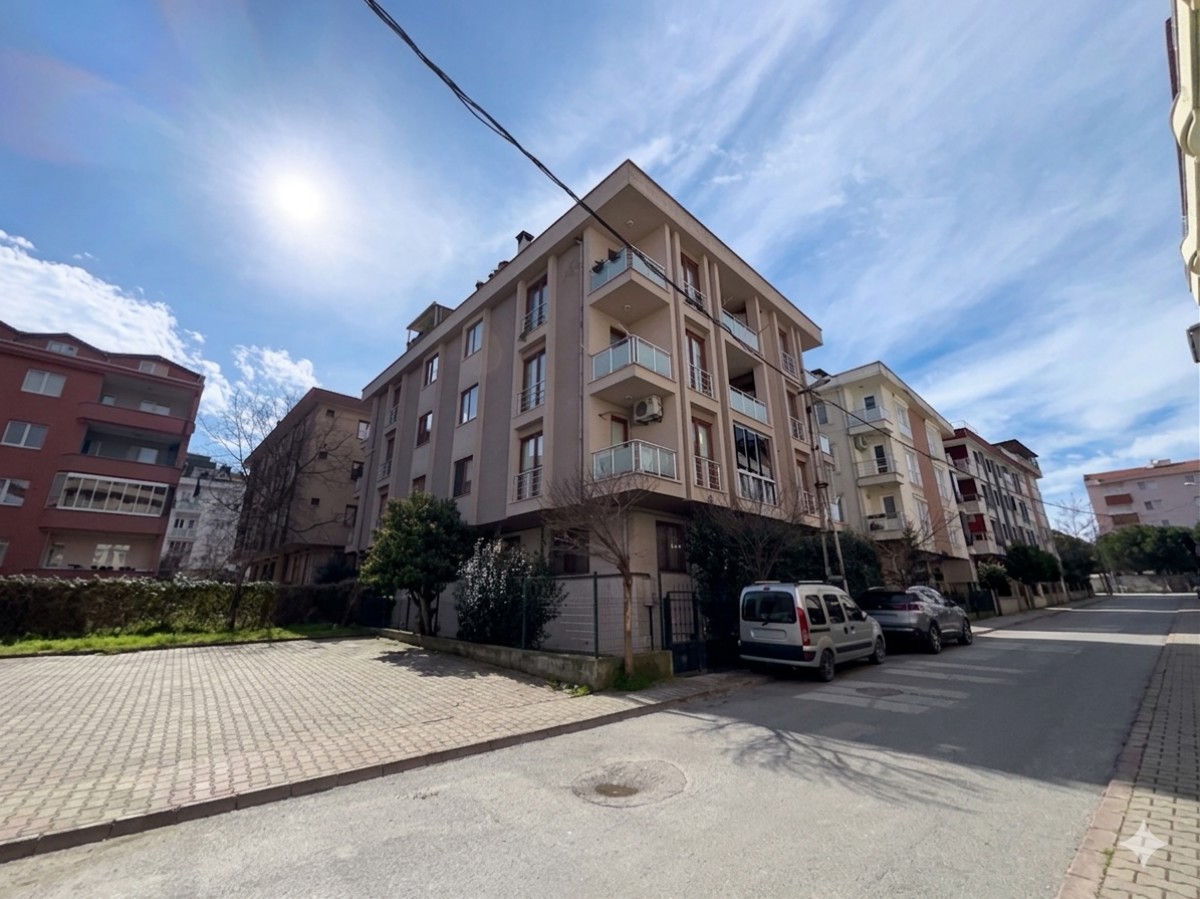 SANCAKTEPE SARIGAZI MAHALLESINDE KIRALIK 2+1 TERS DUBLEKS DAIRE