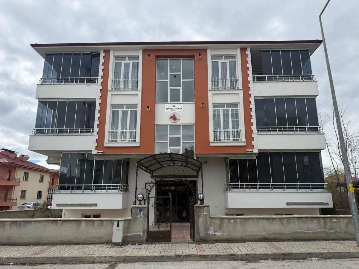 REMAX DEM GAYRİMENKULDEN MİMAR SİNAN MAH.DÜBLEKS SATILIK DAİRE