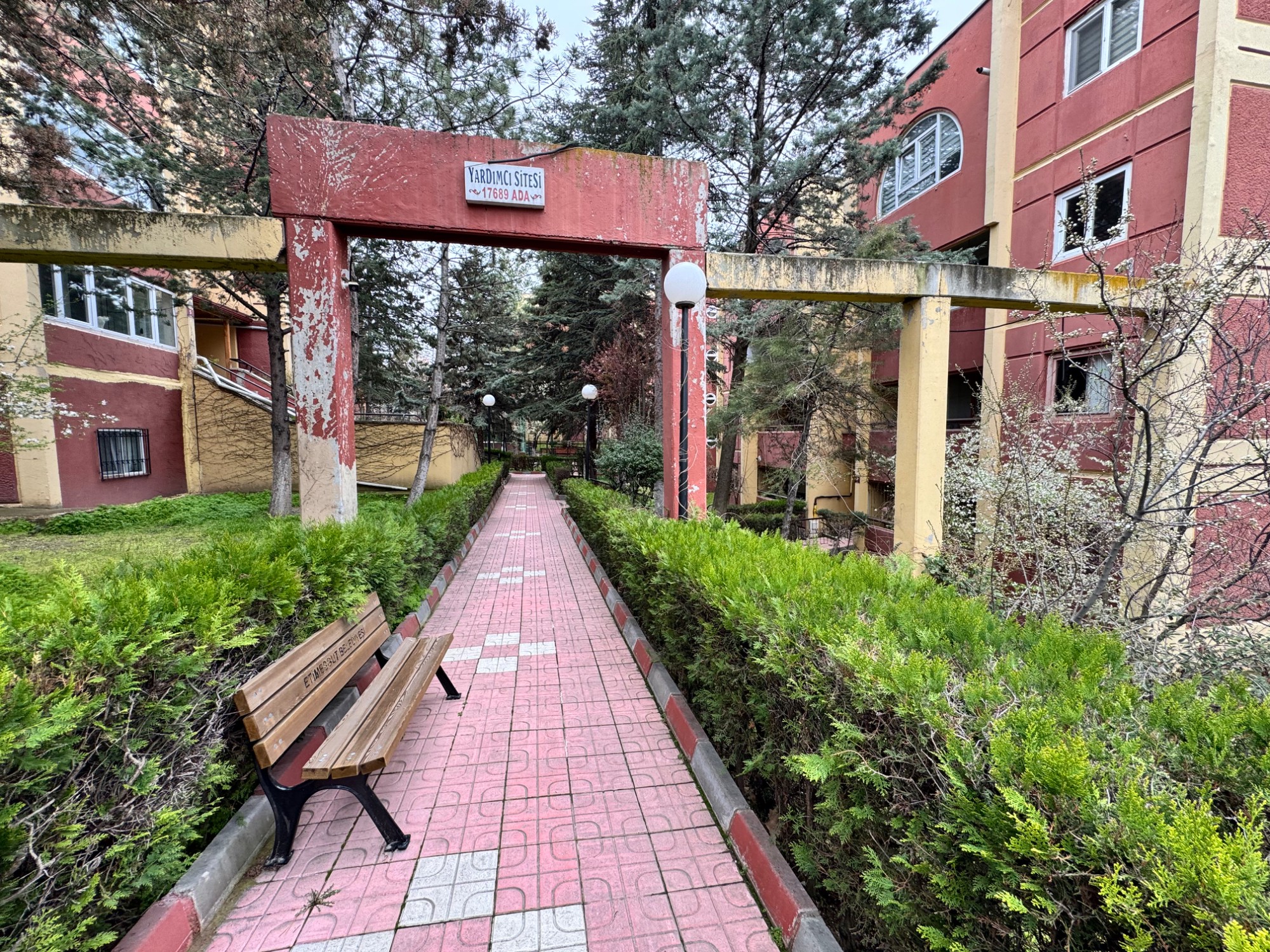 ERYAMAN YARDIMCI BLOKLARINDA 1+1 EŞYALI KİRALIK DAİRE