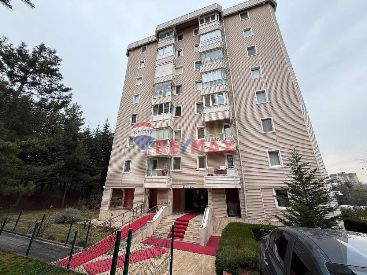 ÇİĞDEM DÜNYABİR ŞELALE SİTESİNDE SATILIK 3+1 DAİRE!