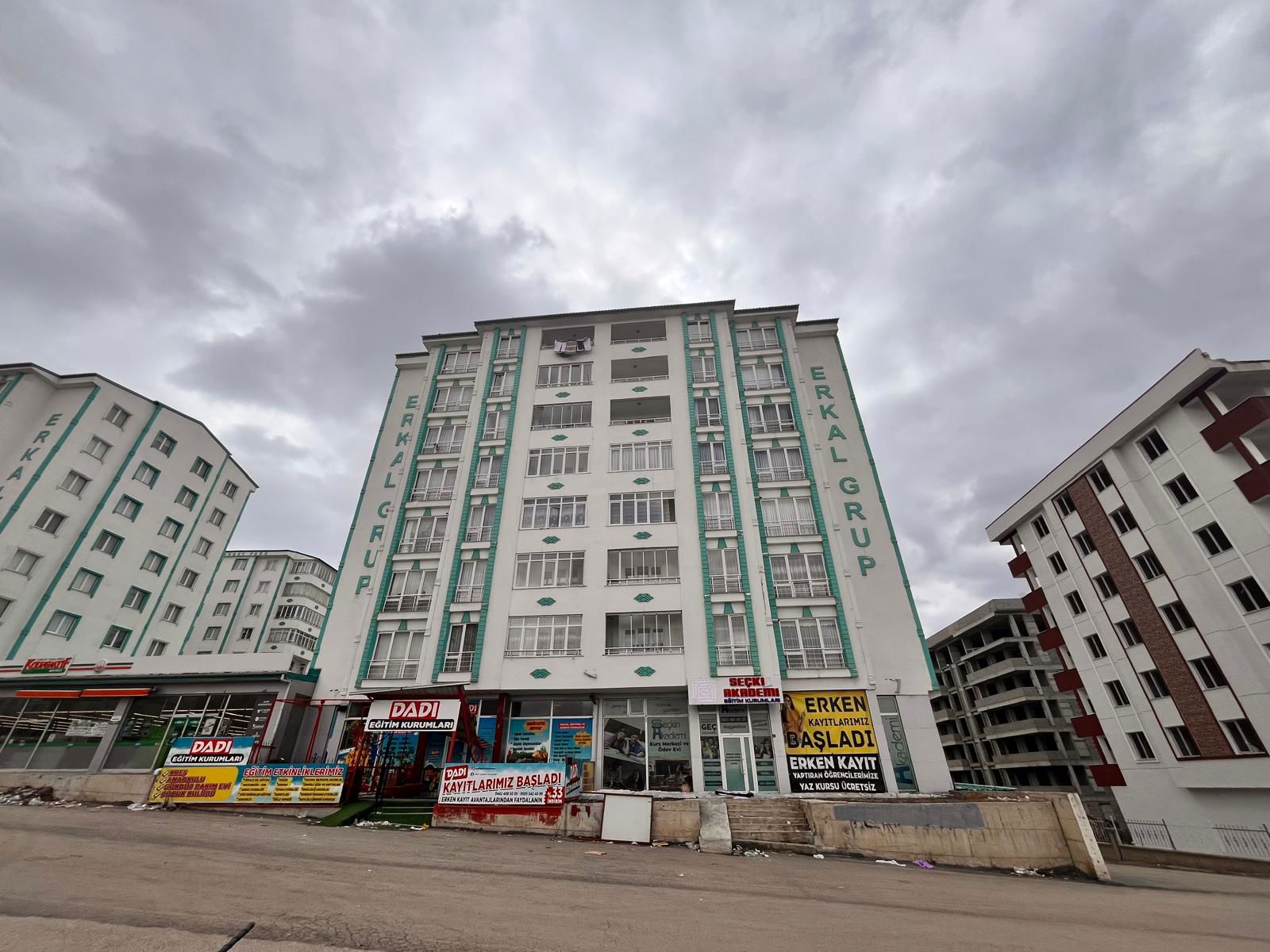 REMAX İLKE'DEN HİLALKENT ERKAL GRUP'DA 3+1SATILIK DAİRE