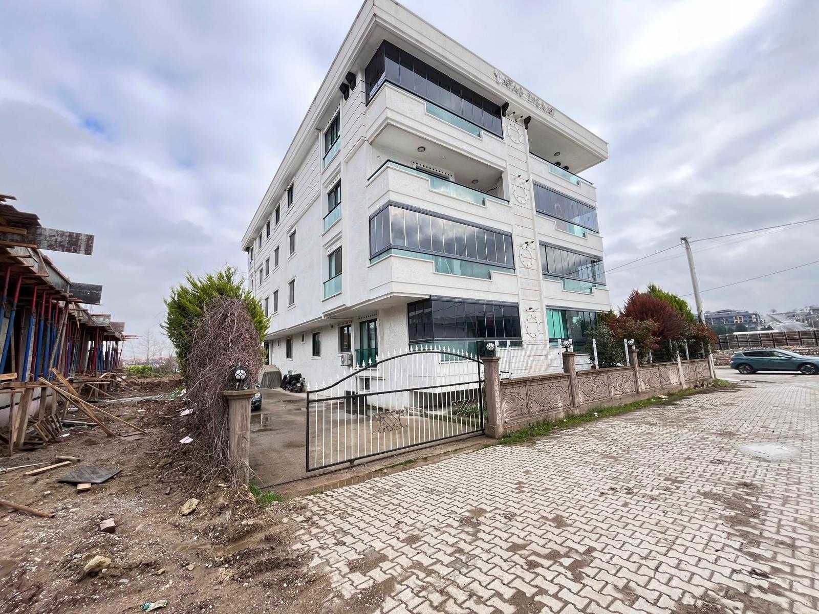 RE/MAX ŞEHİR YALOVA'DAN GAZİOSMANAPAŞA'DA EŞYALI SATILIK DAİRE