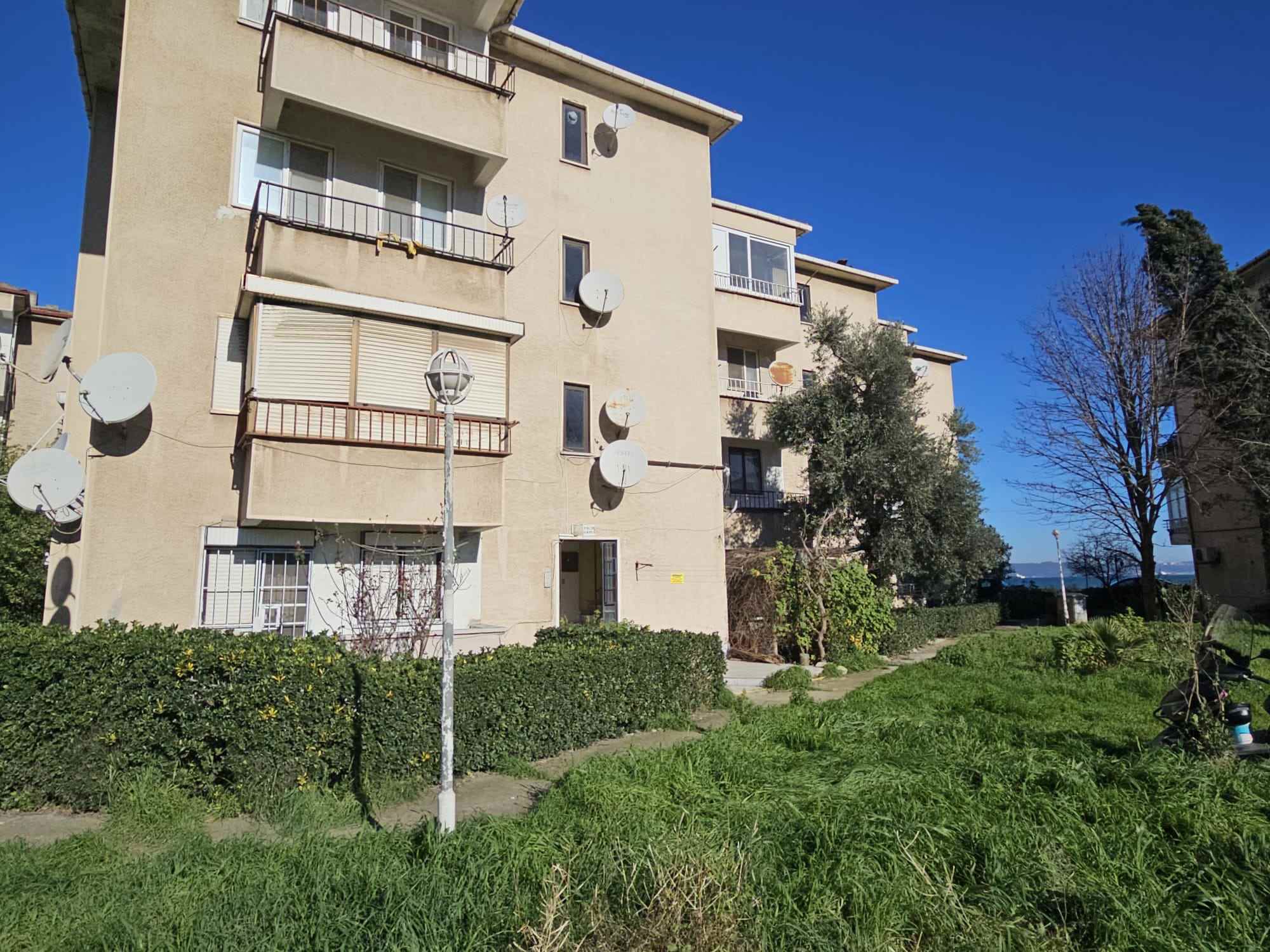 RE/MAX DREAM'DEN YALOVA ÇİFTLİKKÖY ZUHALKENT'TE KİRALIK 2+1