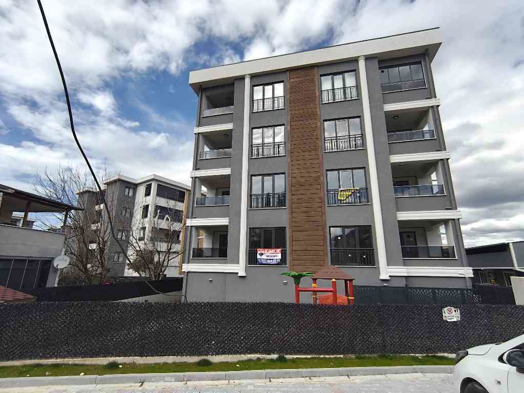 REMAX ADVANTAGE'DEN NİLÜFER YOLÇATI'DA SİTE İÇİ 2+1 KİRALIK DAİRE