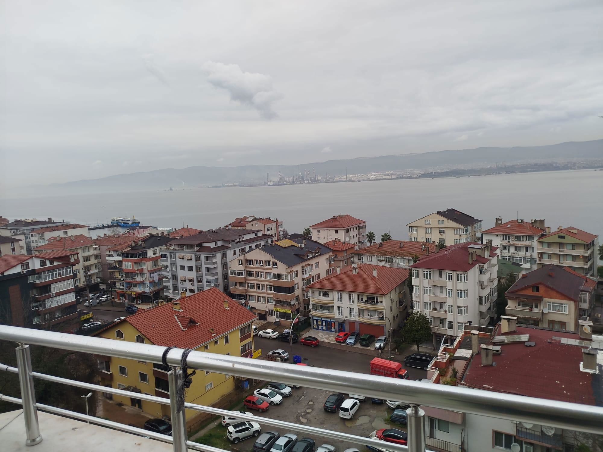 REMAX NATURAL'DAN DEĞİRMENDERE'DE DENİZ MANZARALI SATILIK 3+1