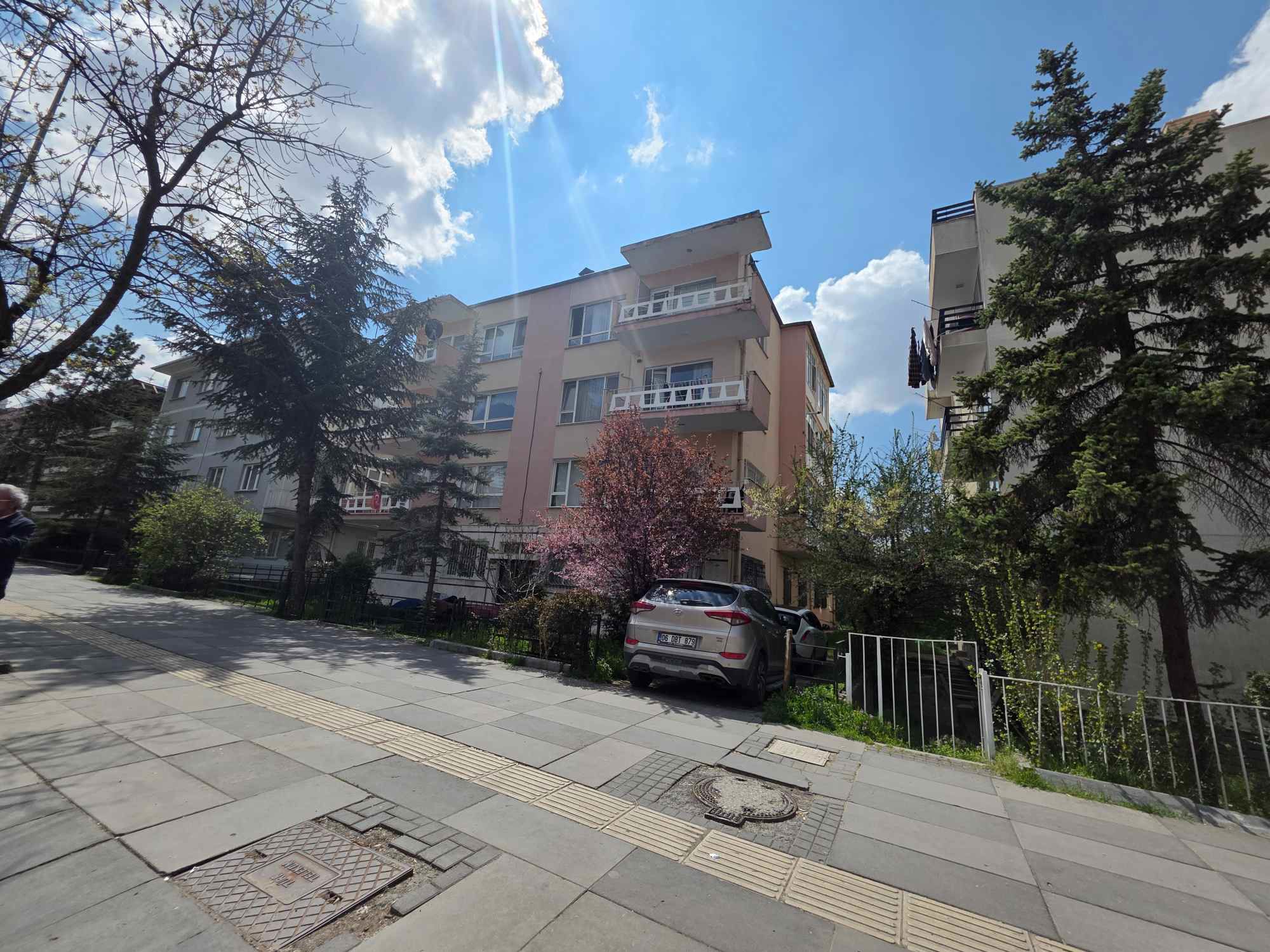 EMEK DE KENTSEL DÖNÜŞÜME UYGUN SATILIK DAİRE