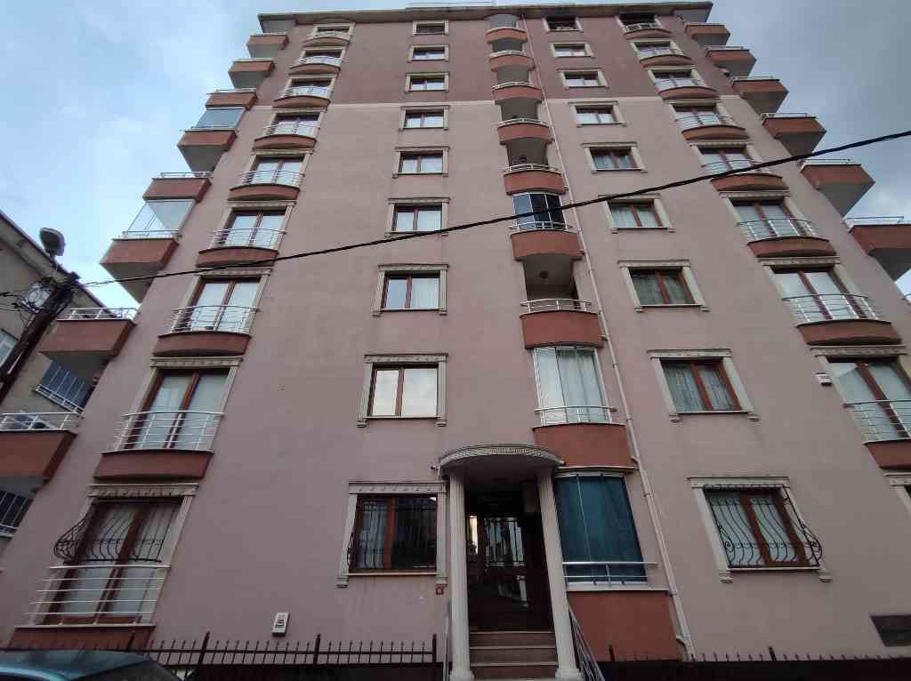 ÜMRANİYE İSTİKLAL MH 3+1 SATILIK DAİRE