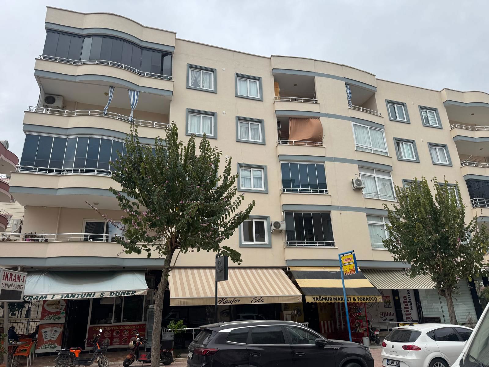 REMAX TOROS'TAN MEZİTLİ'DE MERKEZİ KONUMDA SATILIK 3+1
