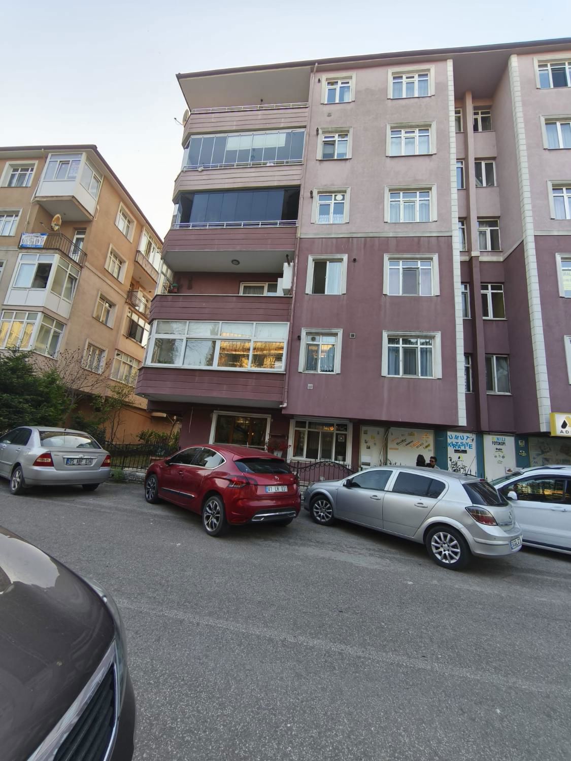 DEĞİRMENDERE REMAX NATURAL DEN YÜZBAŞILAR SATILIK GENİŞ 2+1