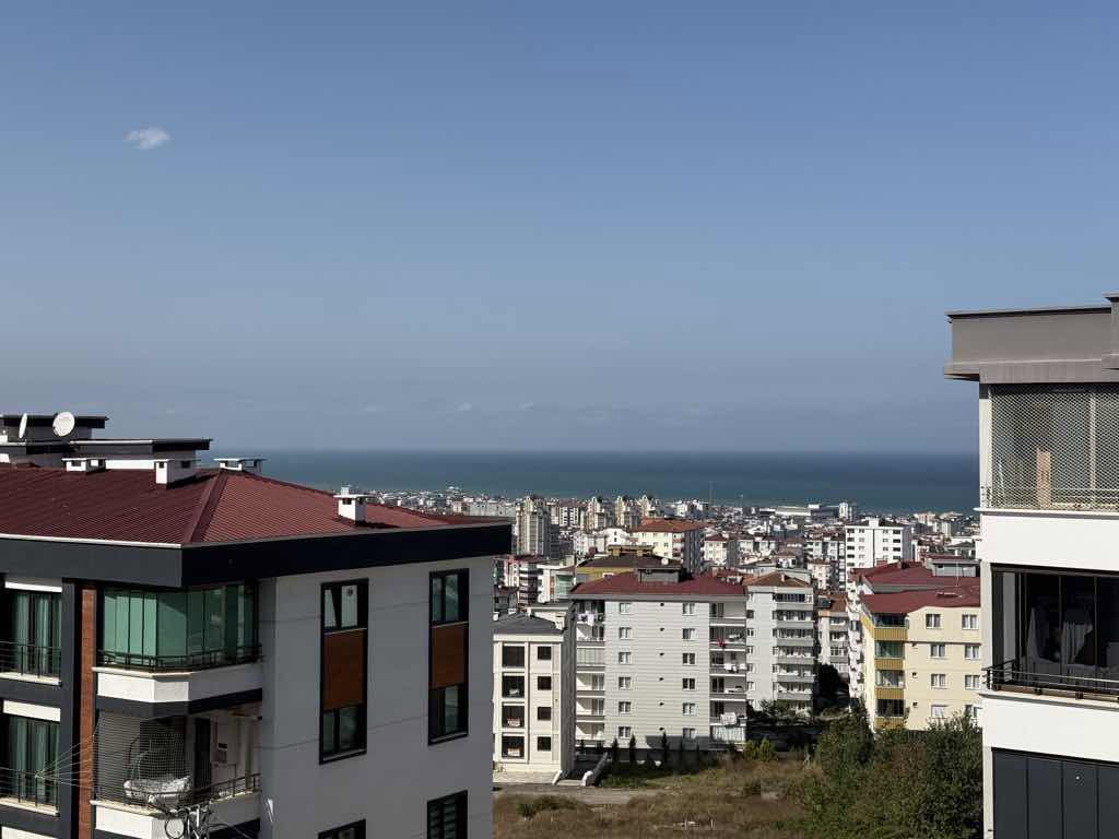 MEVLANA MAHALLESİNDE DENİZ MANZARALI  KİRALIK 2+1
