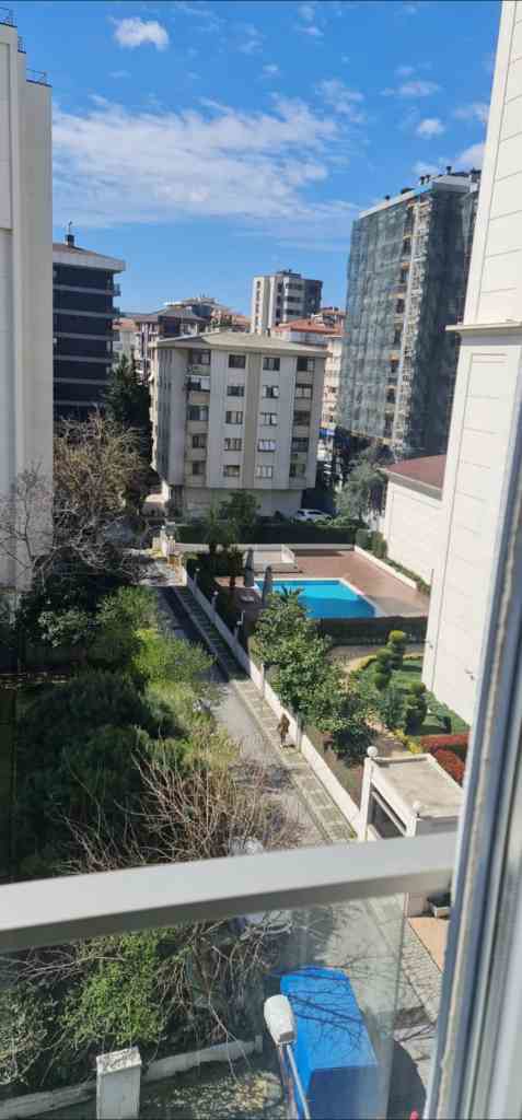 BOSTANCI DA FUL EŞYALI TERTEMİZ KİRALIK DAİRE
