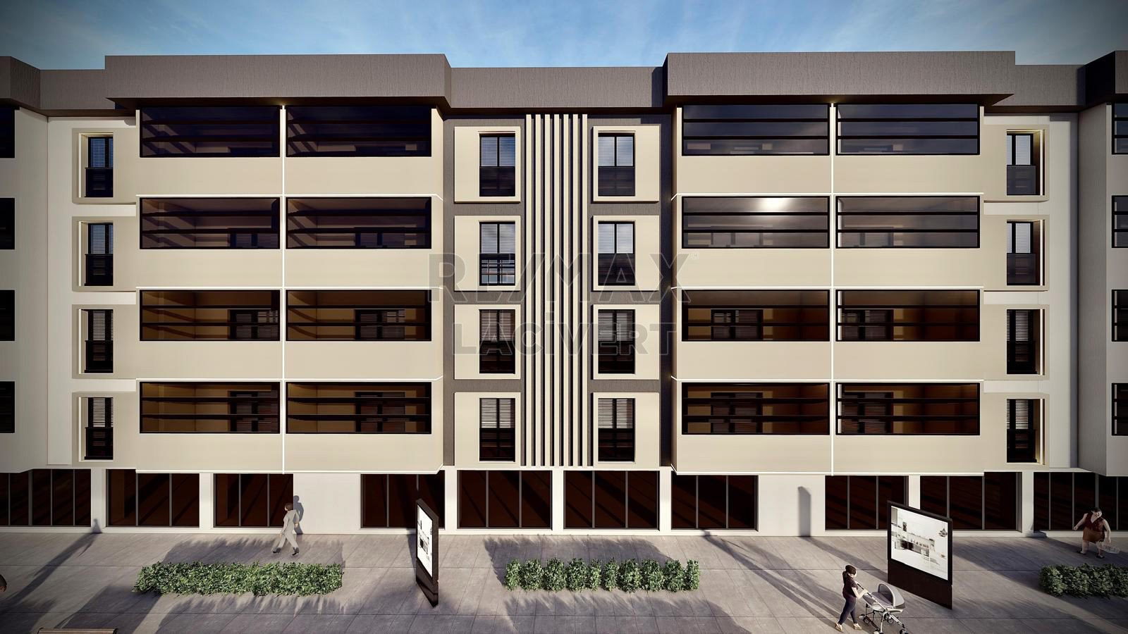 RE/MAX LACIVERT'TEN KARAYOLLARI ANA CADDE ÜZERINDE SATILIK 1+1