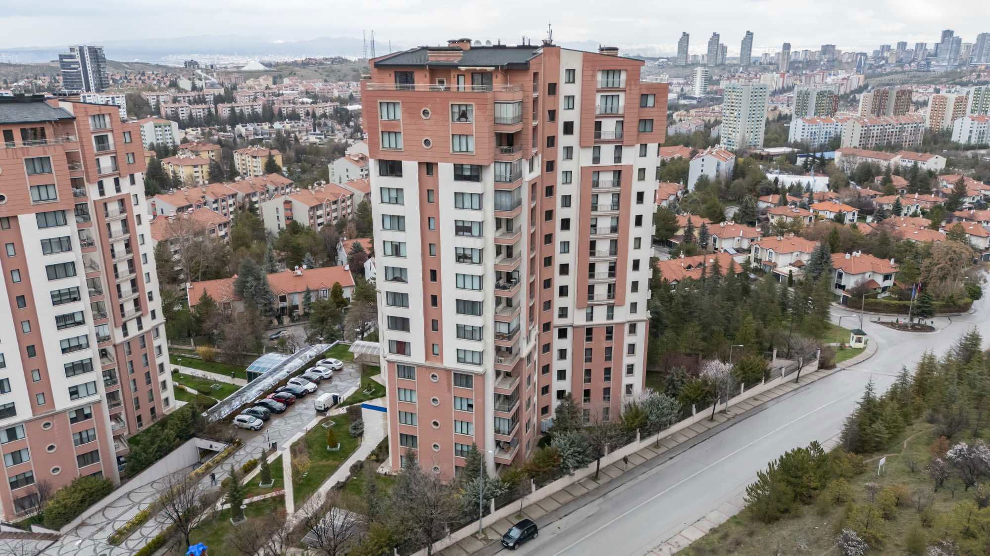 ROYAL CITY'DE MUHTEŞEM MANZARALI 4+1 SATILIK DAIRE