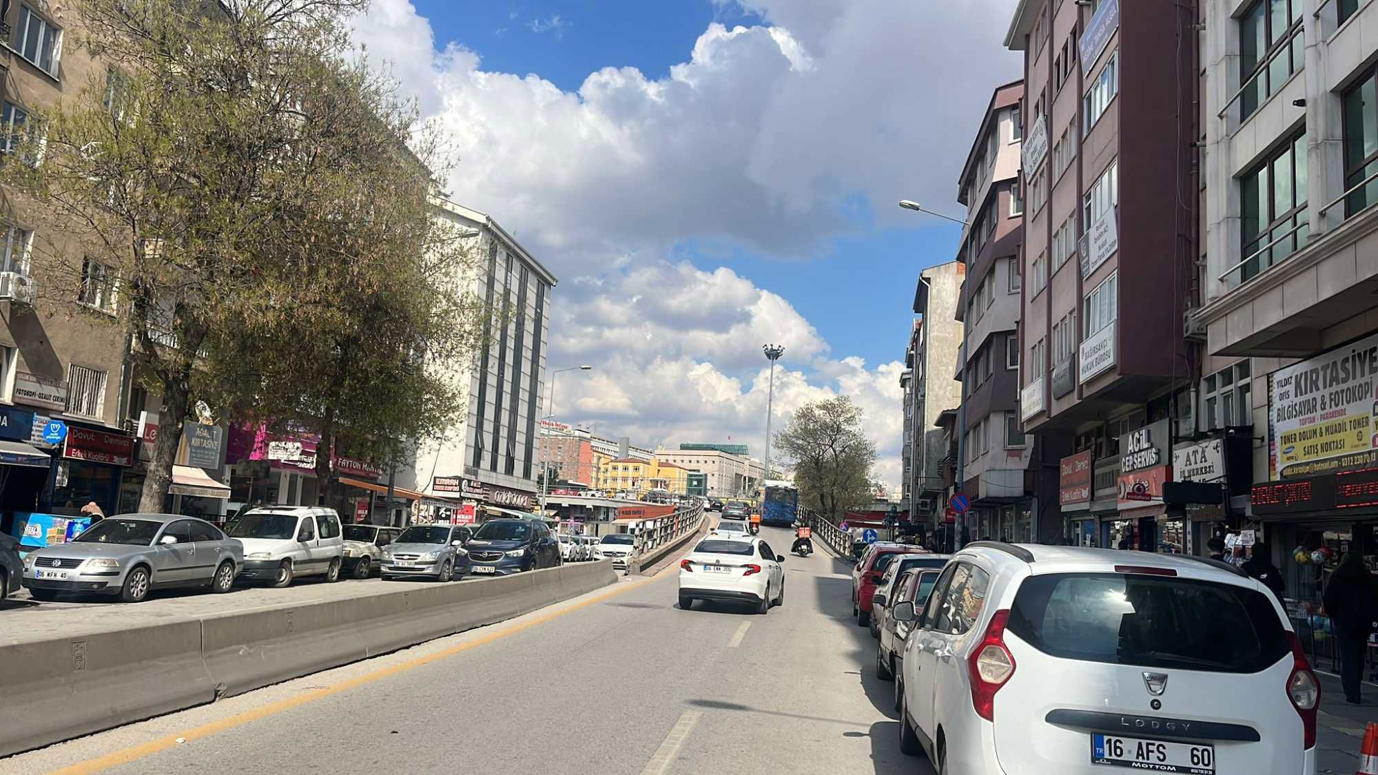STRAZBURG CADDE ÜZERİ ARA KAT KİRALIK 1+1