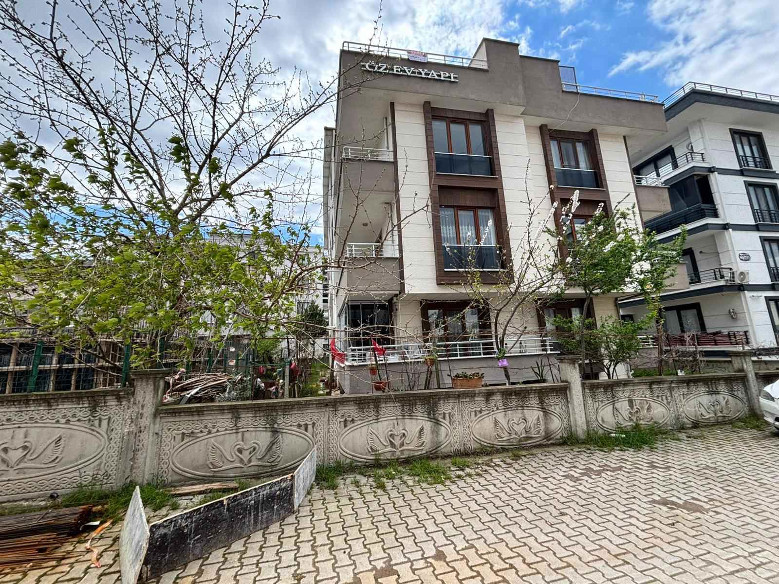 ÇİFTLİKKÖYDE SATILIK 4+1 SIFIR DUBLEKS DAİRE