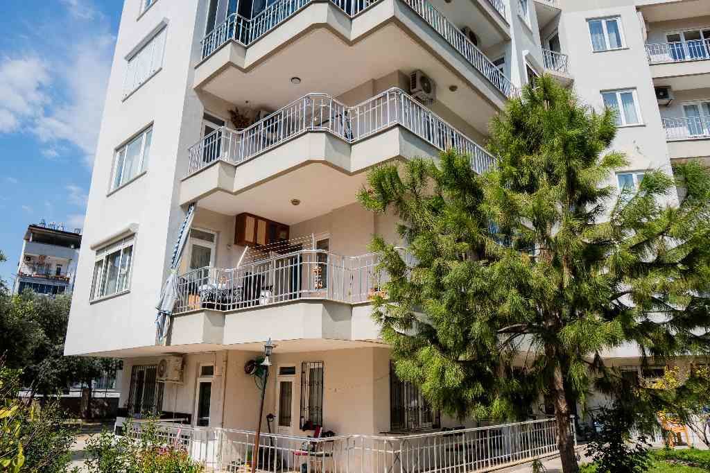 ŞEHİR İÇİN'DE KONFOR; 3+1 DOĞALGAZLI 1.KAT SATILIK DAİRE