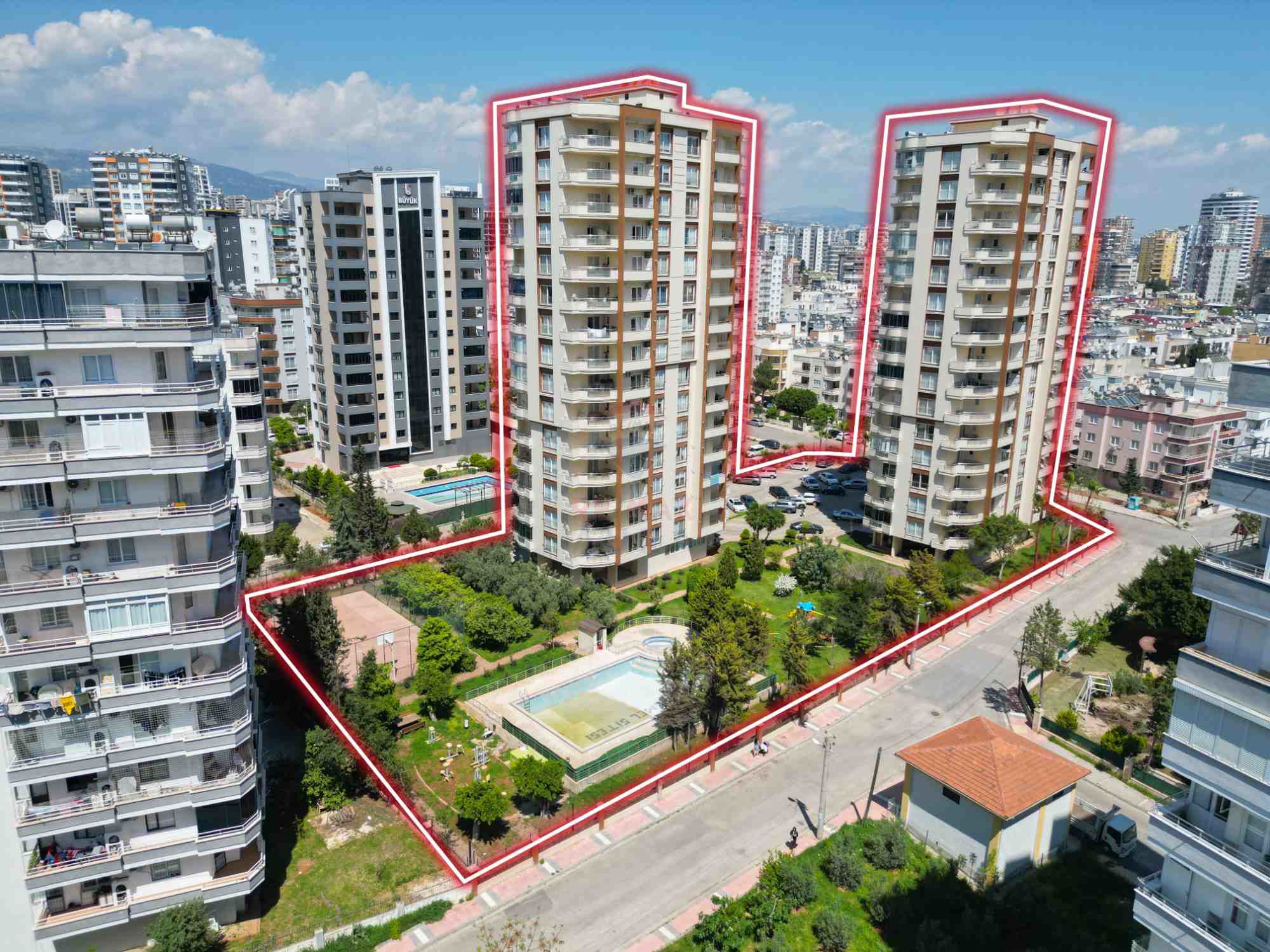 RE/MAX AURA'DAN YENİŞEHİR'DE SİTE İÇERİSİNDE SATILIK 3+1 DAİRE