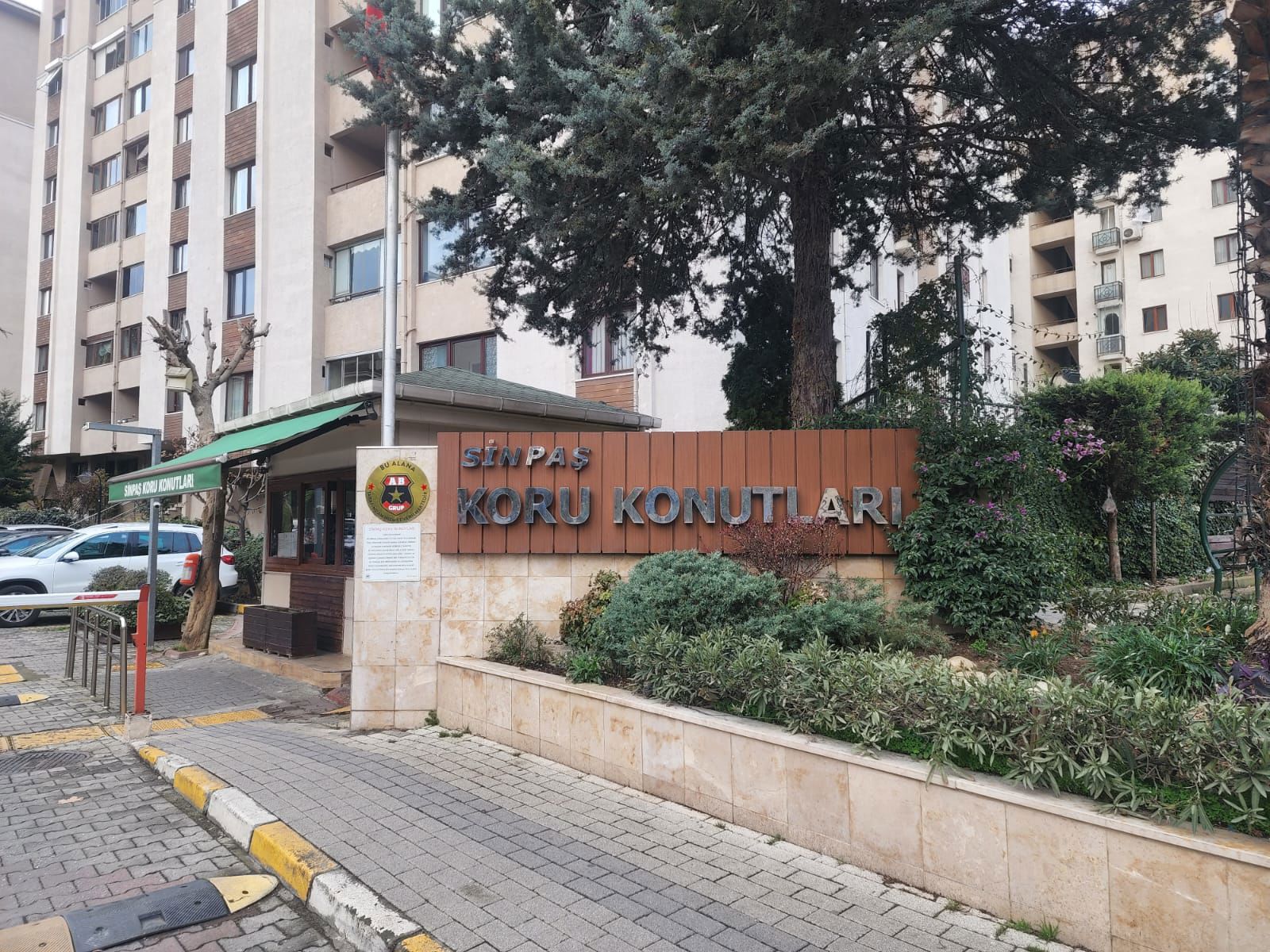 BOŞ ATAŞEHİR SİNPAŞ KORU KONUTLARINDA 2+1 ARAKAT SATILIK DAİRE
