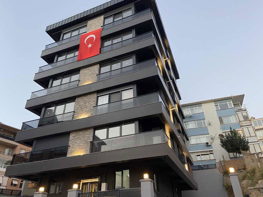 KIZ KULESİ VE BOĞAZ MANZARALI 2+1 ÇOK KEYİFLİ