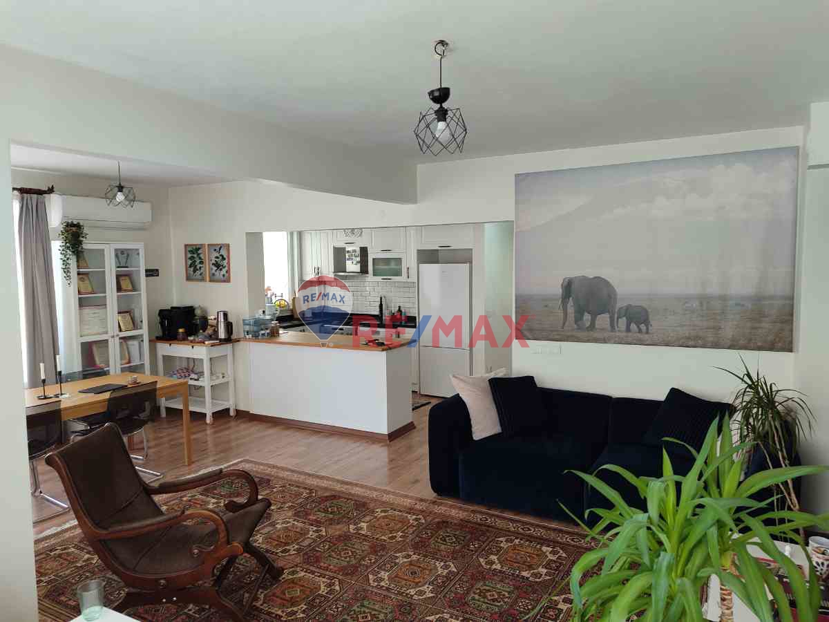 KADIKÖY ERENKÖY MAH. 3+1 KİRALIK GENİŞ BALKONLU MODERN MİMARİLİ DAİRE