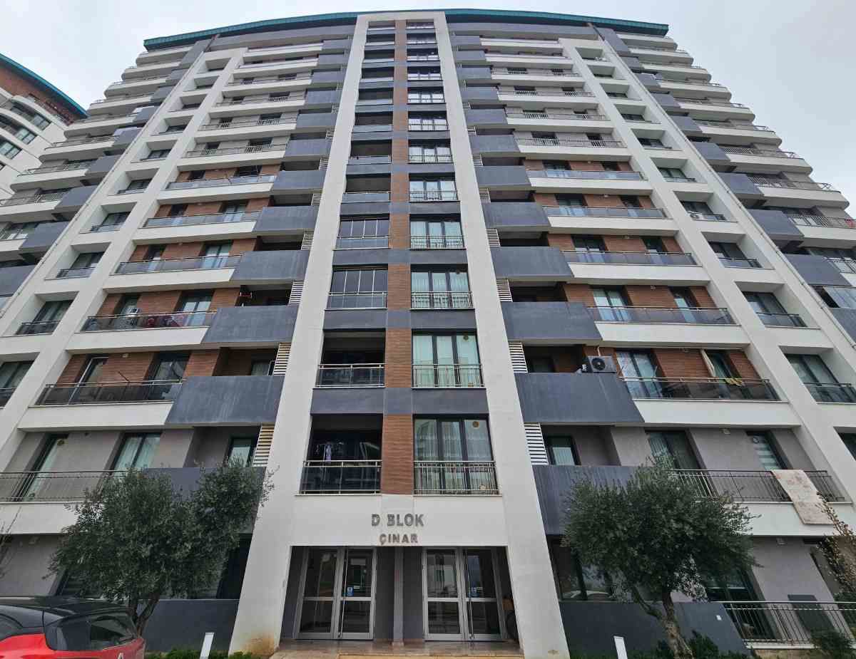 TUANA EVLERİ 2. ETAP D BLOK ÇINAR'DA SATILIK BAHÇE KATI