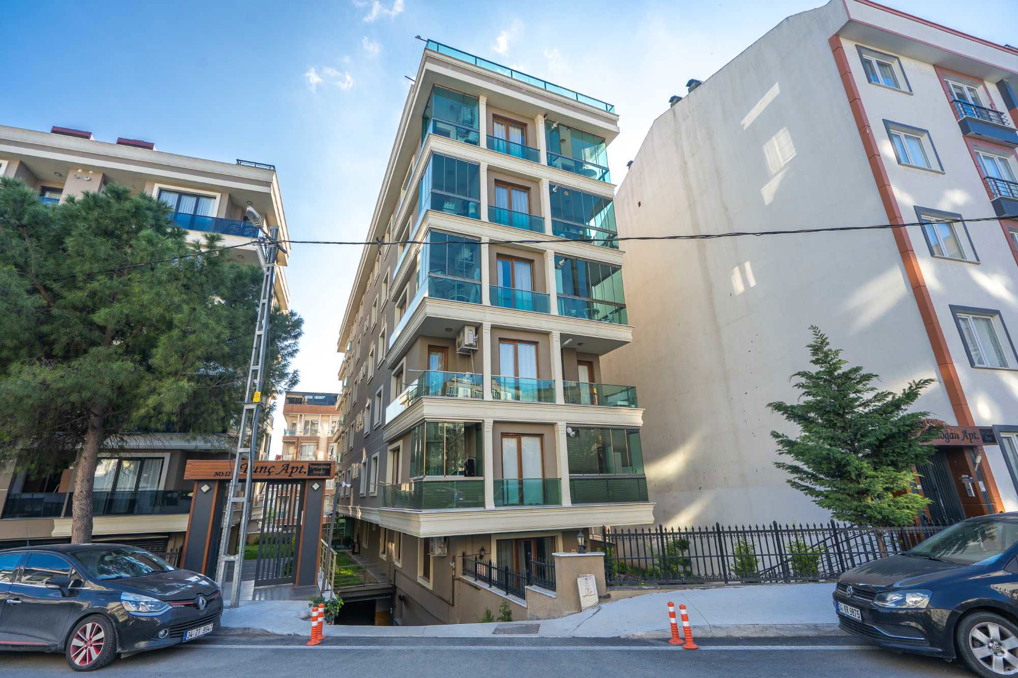 REMAX GELİŞİMDEN DEREAĞZI MAH. BÜYÜK M2 3+1 SATILIK DAİRE