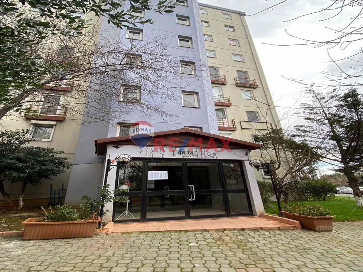 ATAŞEHİR SEDEF SİTESİ EŞYALI 2+1 DAİRE