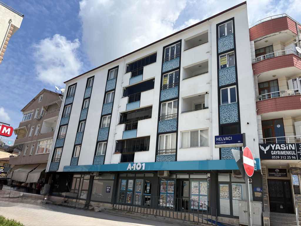 KANDIRA MERKEZDE (ÇARŞI MAH.) SATILIK 2+1 DAIRE