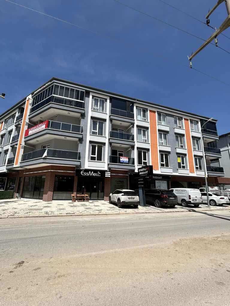 *SELÇUKLU UYDUKENT’TE 2+1 OFİS VE KONUTA UYGUN FIRSAT*