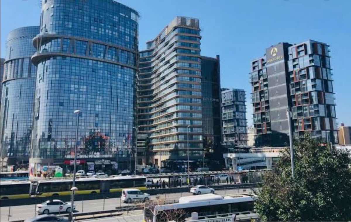 SEVCAN'DAN NEF22 ATAKÖY BOŞ BALKONLU FIRSAT 1+1 SATILIK