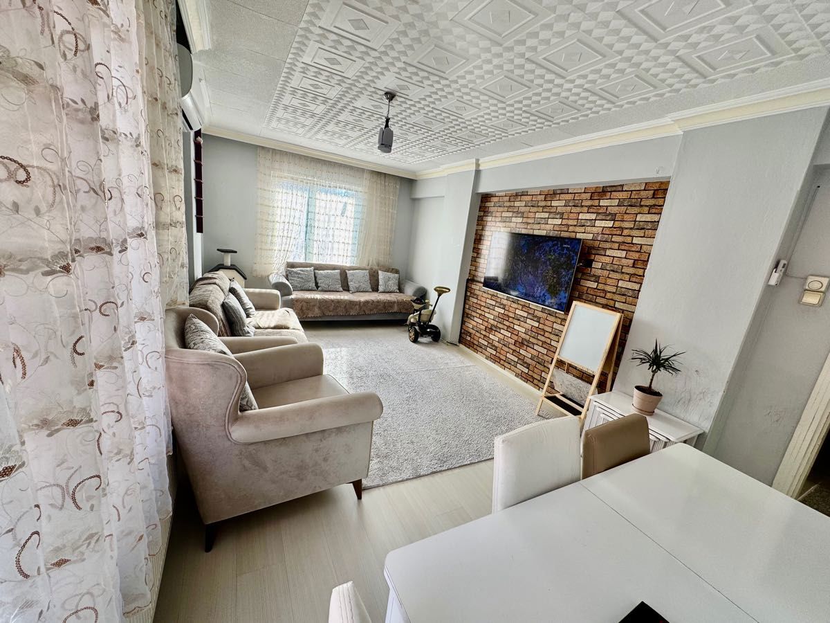 REMAX MODERN’DEN İLKADIM’DA TEK DAİRE FİYATINA 3 DAİRE