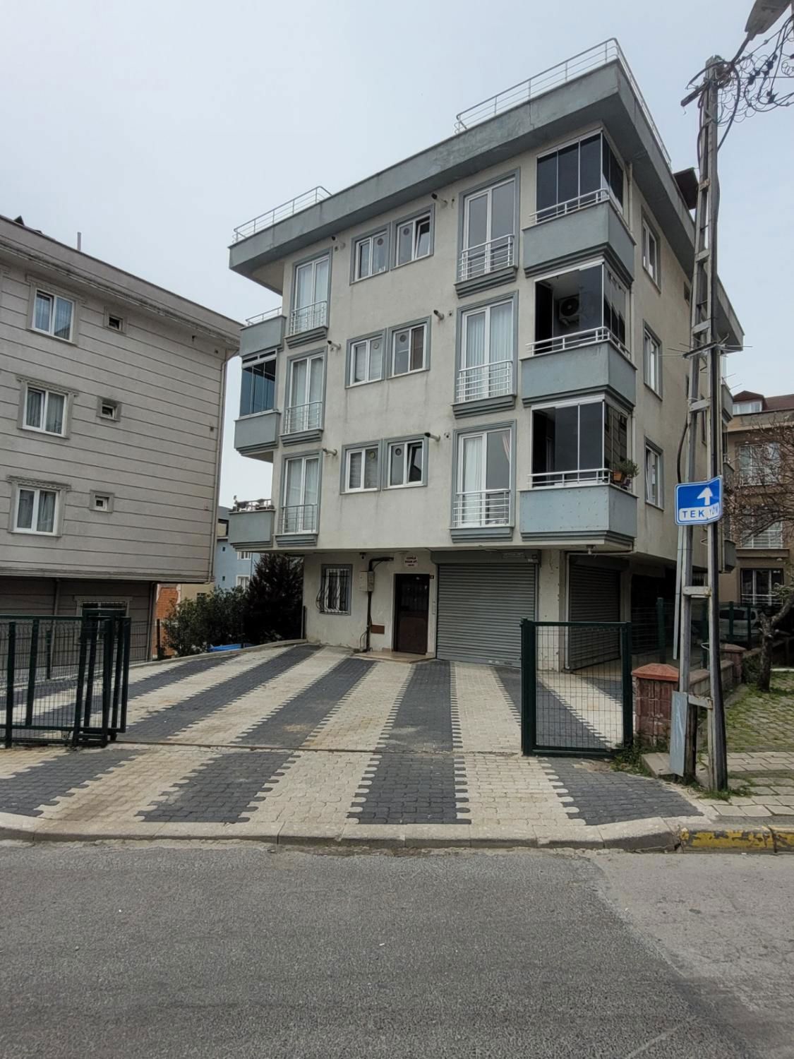 REMAX HANE-2 KELEŞOĞLU CAD. 4+2 160M2 TERASLI DUBLEKS ÇİFT GİRİŞ