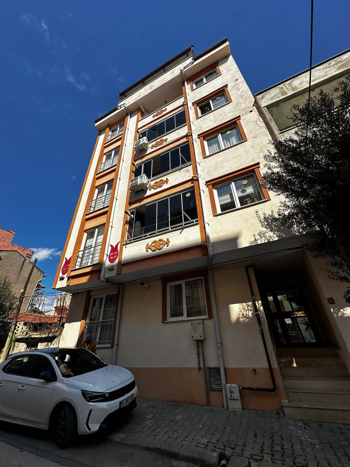 REMAX MID'DEN VICDANIYE MAHALLESINDE SATILIK 3+1 DUBLEKS DAIRE