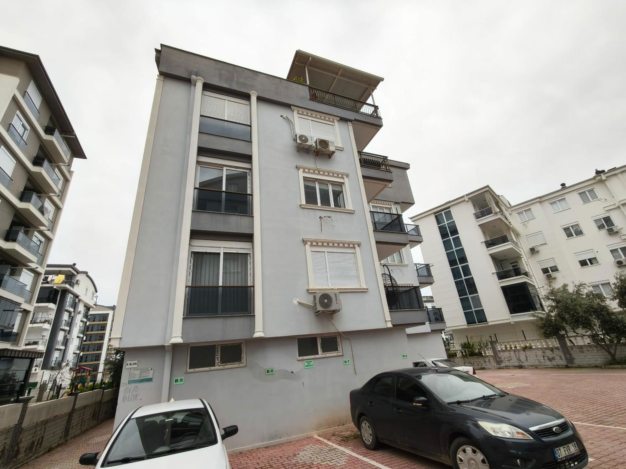 KEPEZ ÇANKAYA'DA BARIŞ MANÇO BULVARI ÜZERI SATILIK 3+1 DAİRE