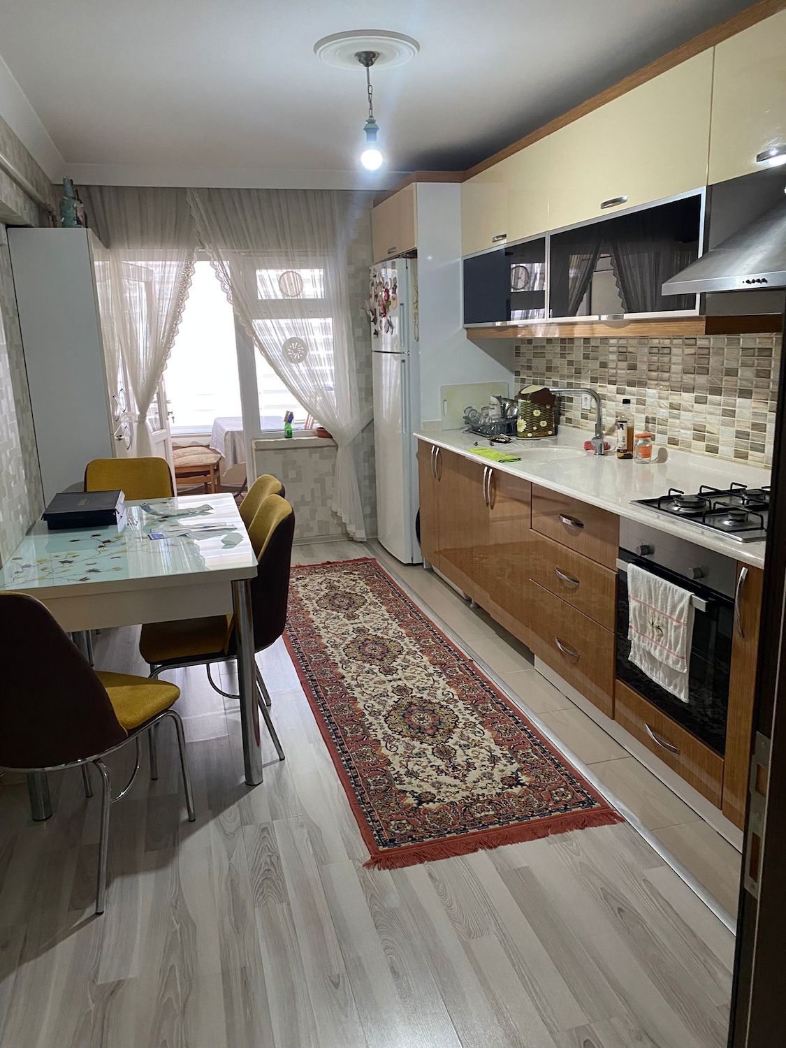 YENİKENT MERKEZDE KİRALIK 3+1 DAİRE