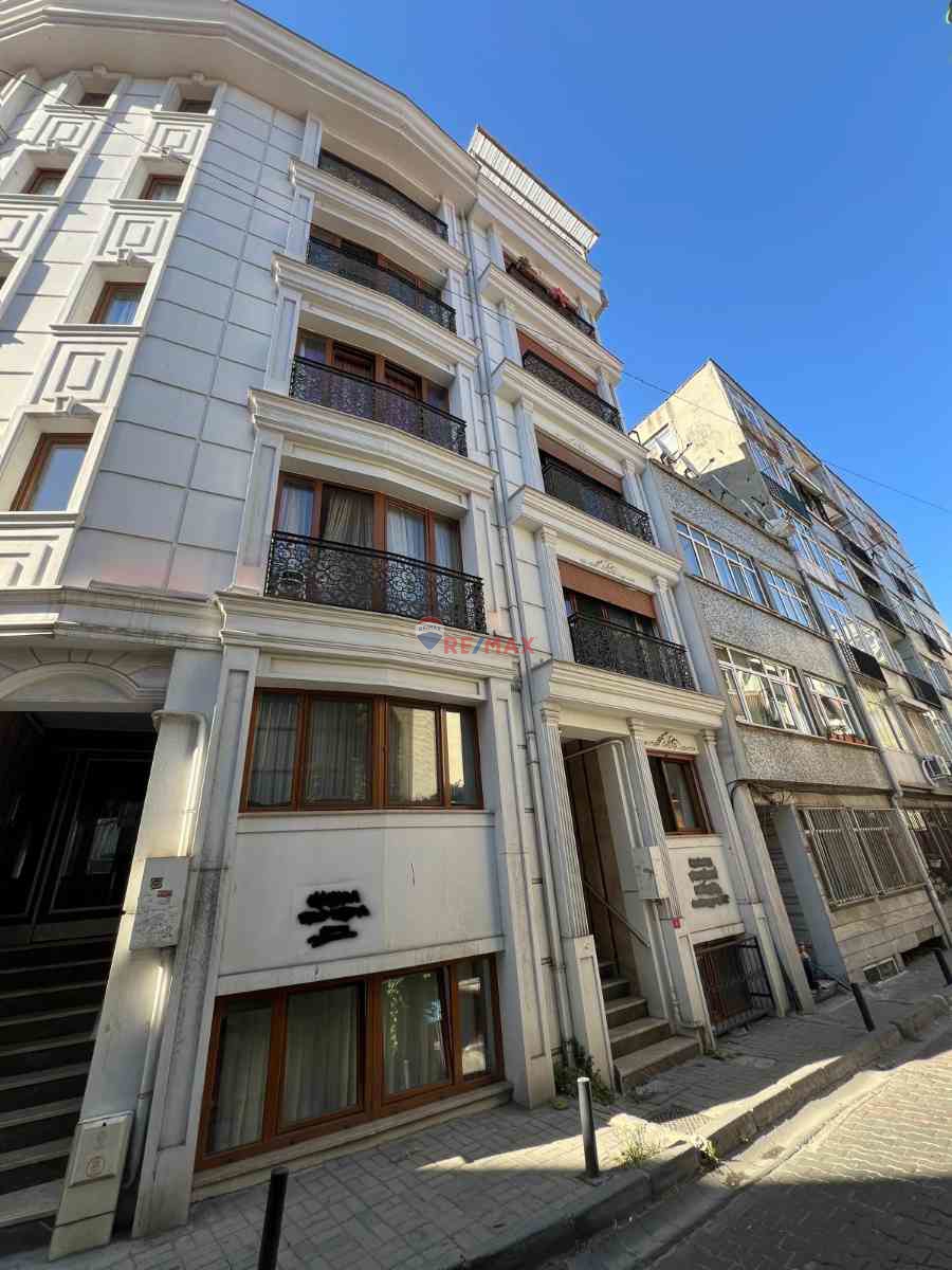 ŞAİR NEDİM CAD.NE 50M 8 YILLIK BİNADA 2+1 ARAKAT KİRALIK DAİRE