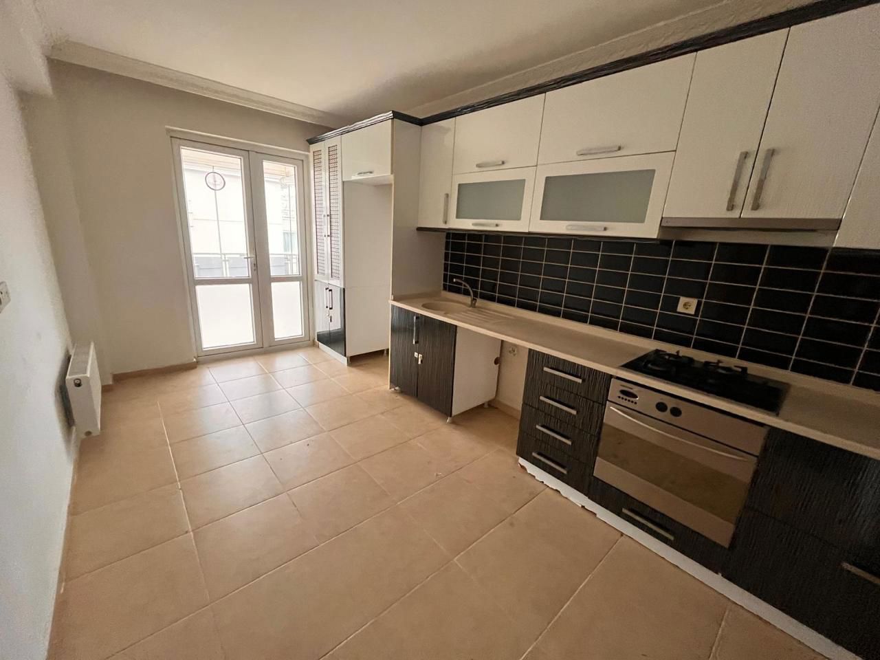 PAMUKLAR MAHALLESINDE SITE IÇI 3+1 DAIRE