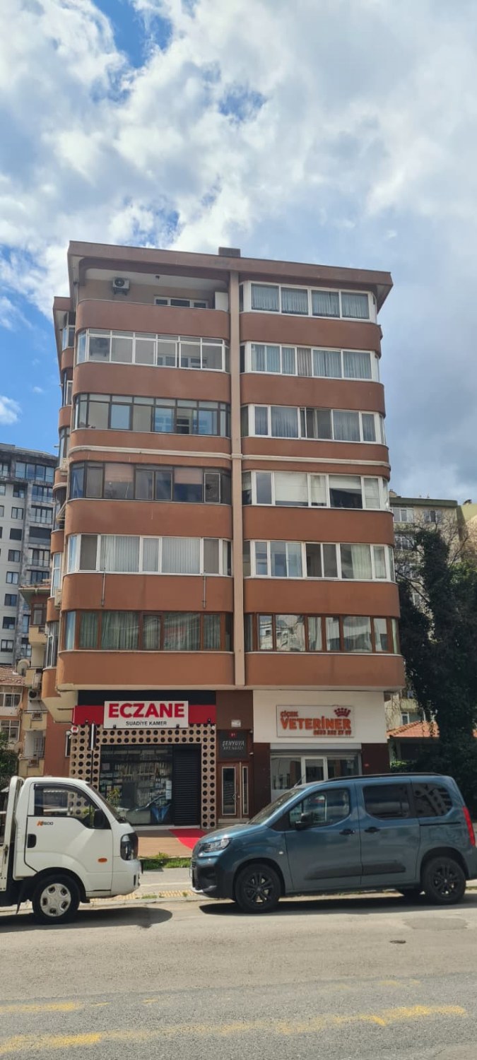 ŞEMSETTİN GÜNALTAY CADDESİ ÜZERİNDE SATILIK 95M2 3+1 DAİRE