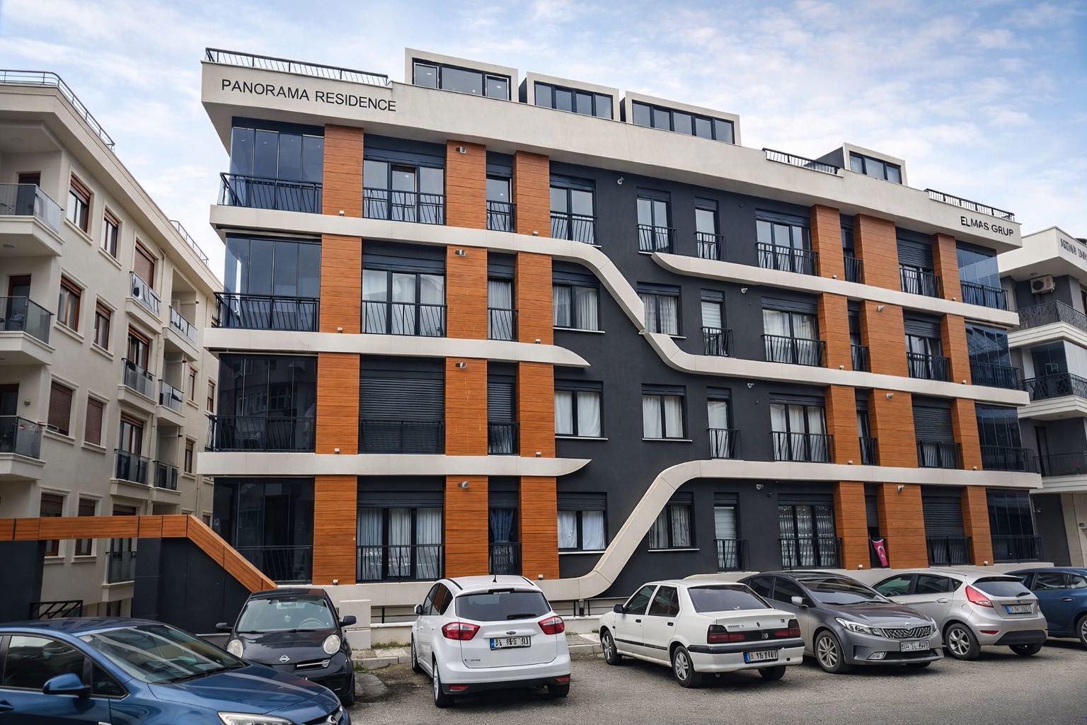 REMAX WE - İDEALTEPE'DE MARMARAY'A YAKIN SATILIK 2+1