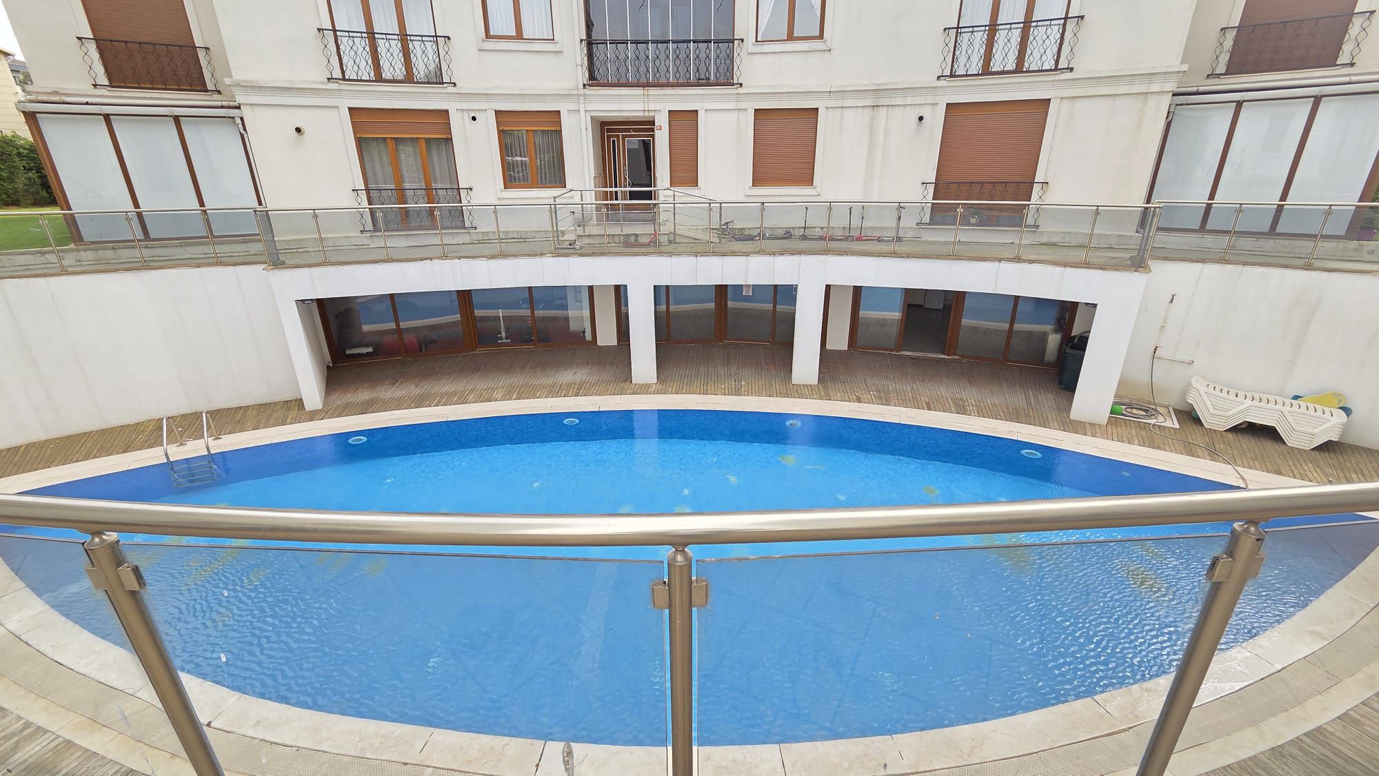CAMİ MAHALLESİNDE SİTE İÇİ SATILIK DUBLEKS DAİRE