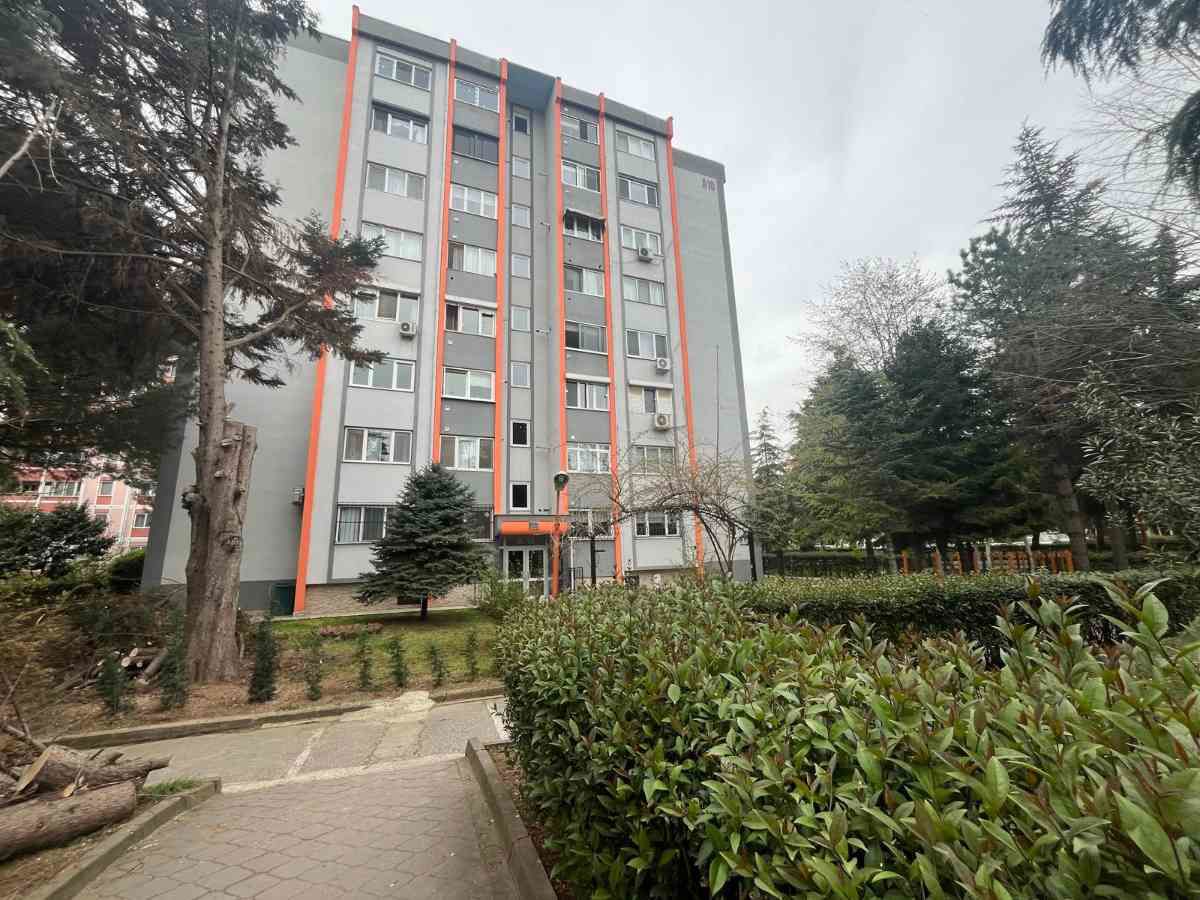 İZMİT YAHYAKAPTAN A-10 BLOK'TA SATILIK 3+1 ARAKAT DAİRE