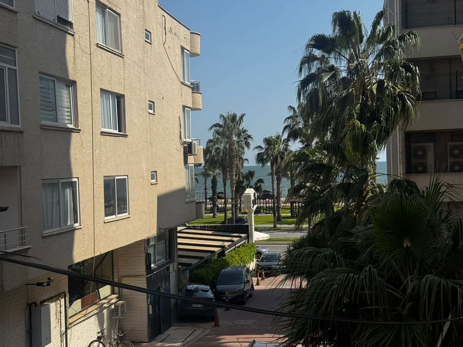 REMAX PALM'DEN SAHİLE 2. PARSEL DENİZ MANZARALI SATILIK DAİRE