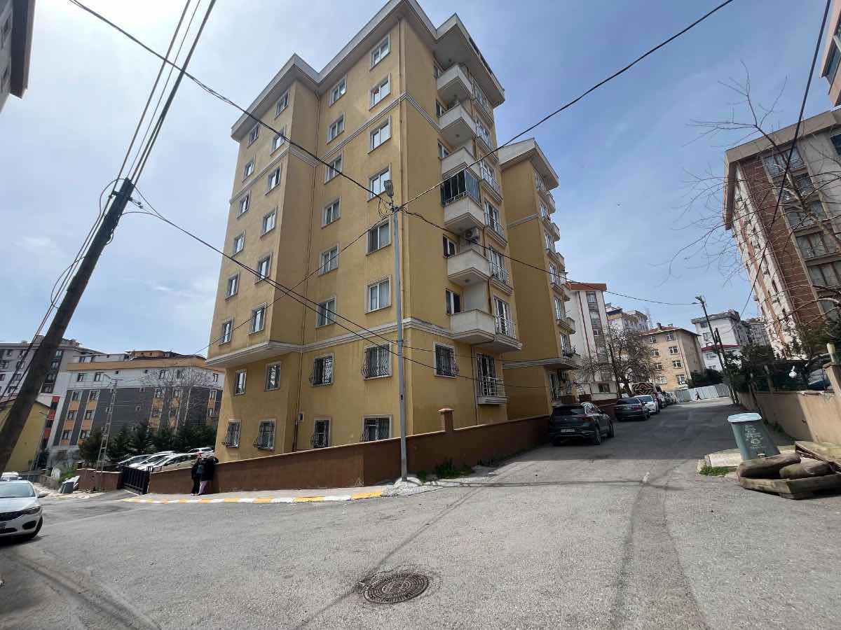 PENDİK ŞEYHLİ METROYA YAKIN SATILIK 3+1 ARA KAT DAİRE