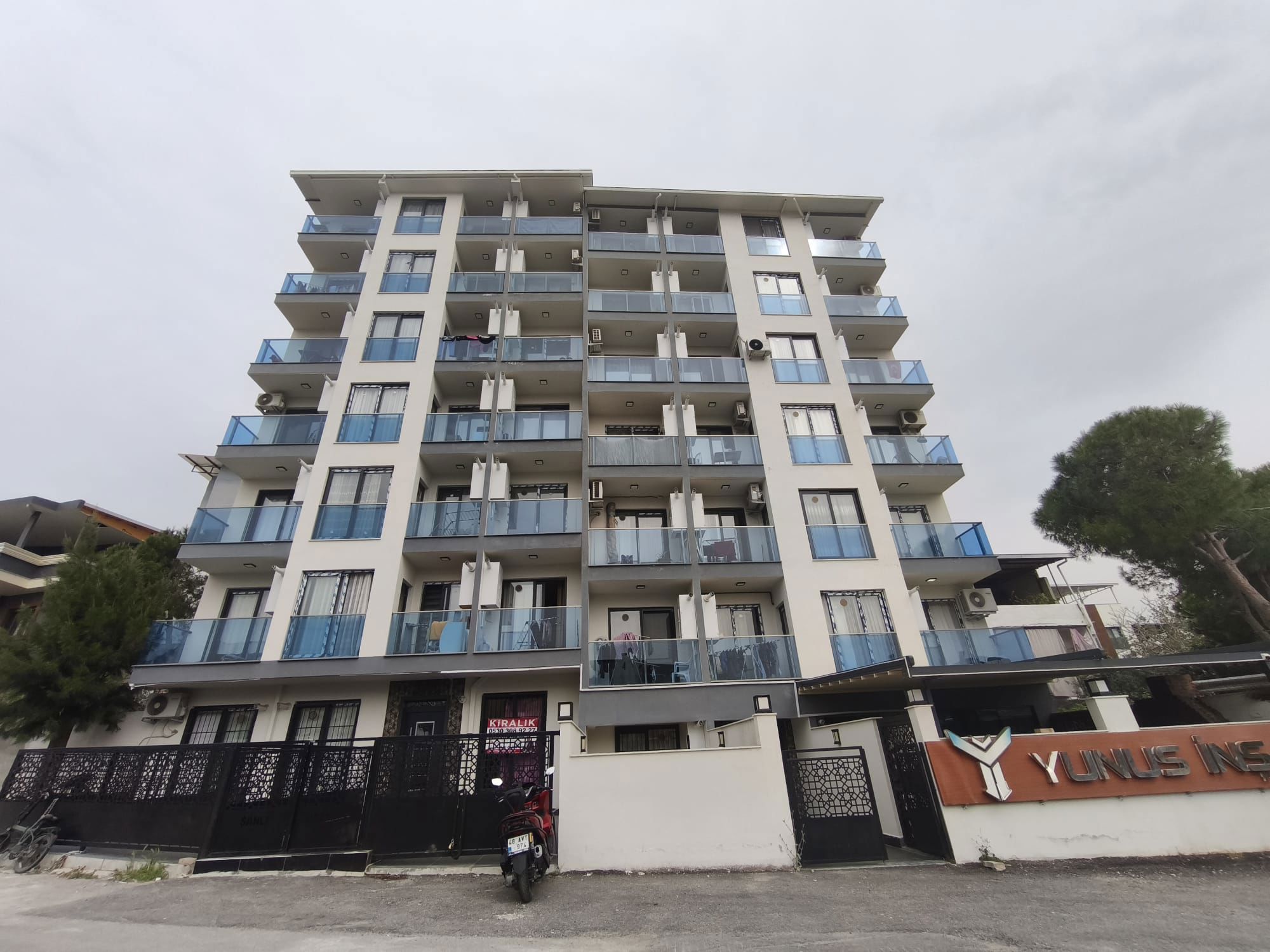 BAYRAKLI OSMANGAZİ MAH. FERAH SIFIR 1+1 KİRALIK DAİRE