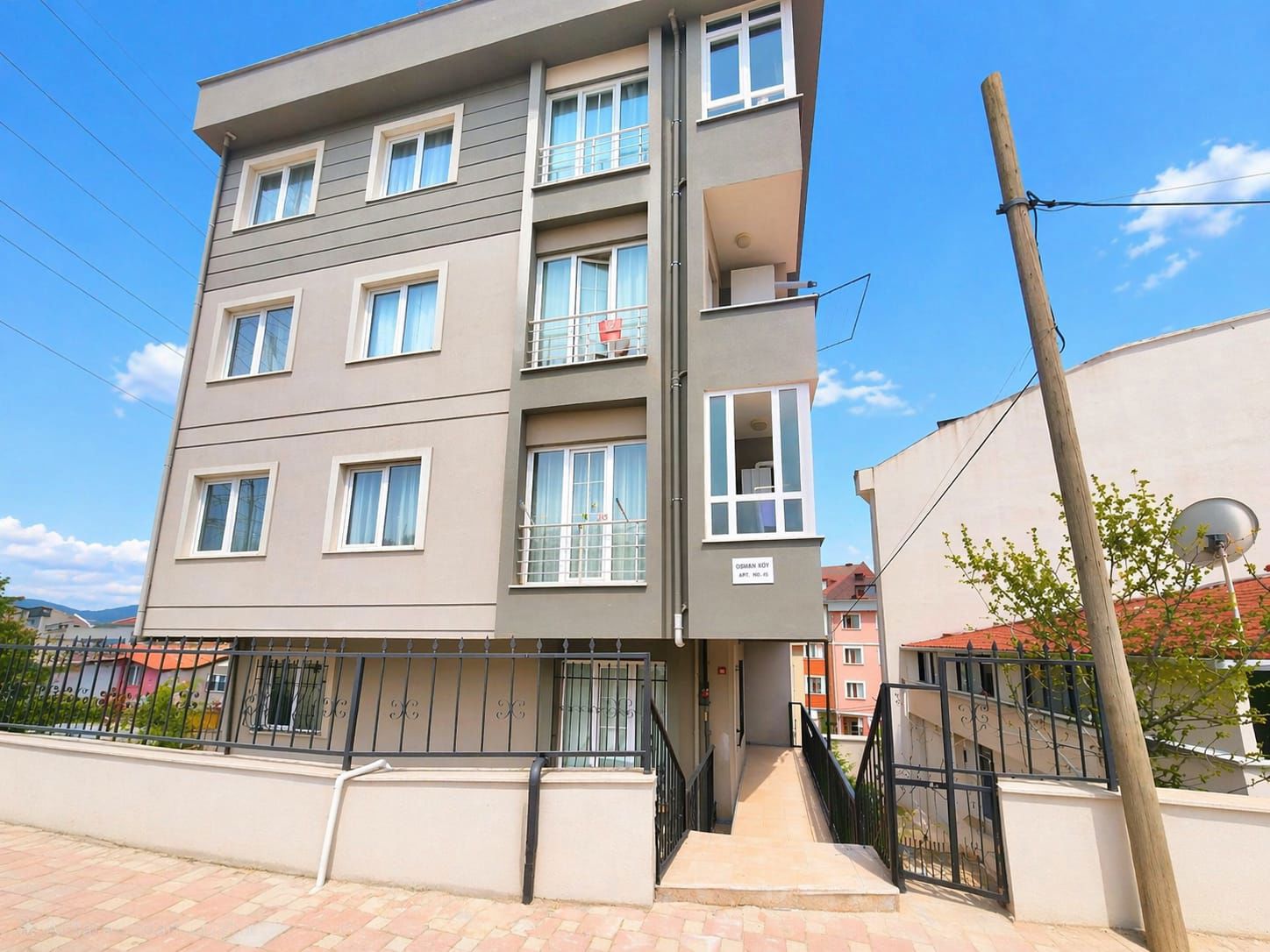 SANCAKTEPE FATİH MH. ARAKAT DUBLEKS  3+1 SATILIK  İKİ AYRI DAİRE AVANTAJI