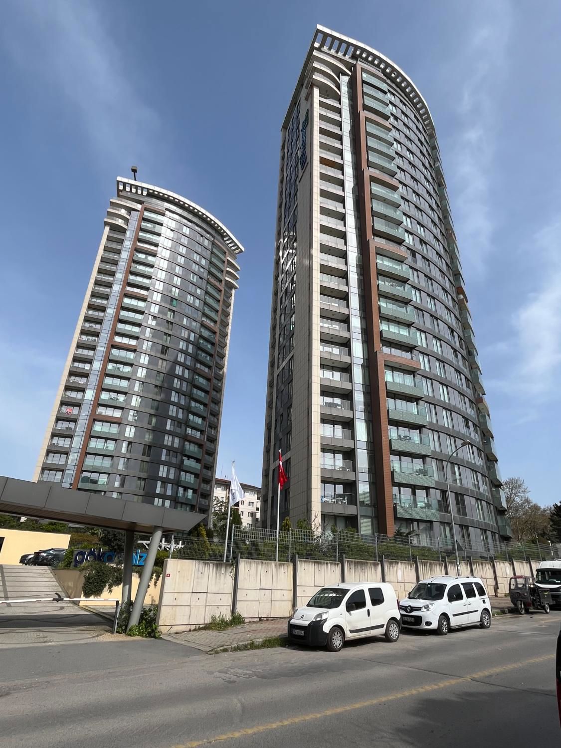 KARTAL ESENTEPE GÖKDENİZ SİTESİ SATILIK 3+1 DAİRE DENİZ MANZ.