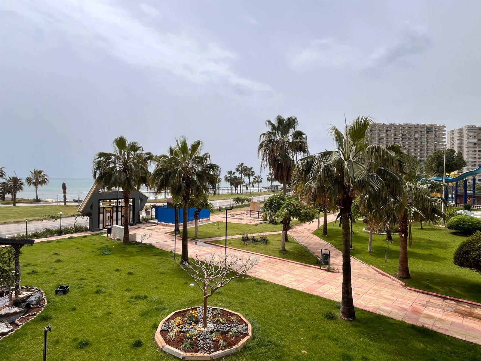 TÖMÜK FLAMINGO 4 SITESI EŞYALI SATILIK 2+1 DAIRE REMAX GÜNEY