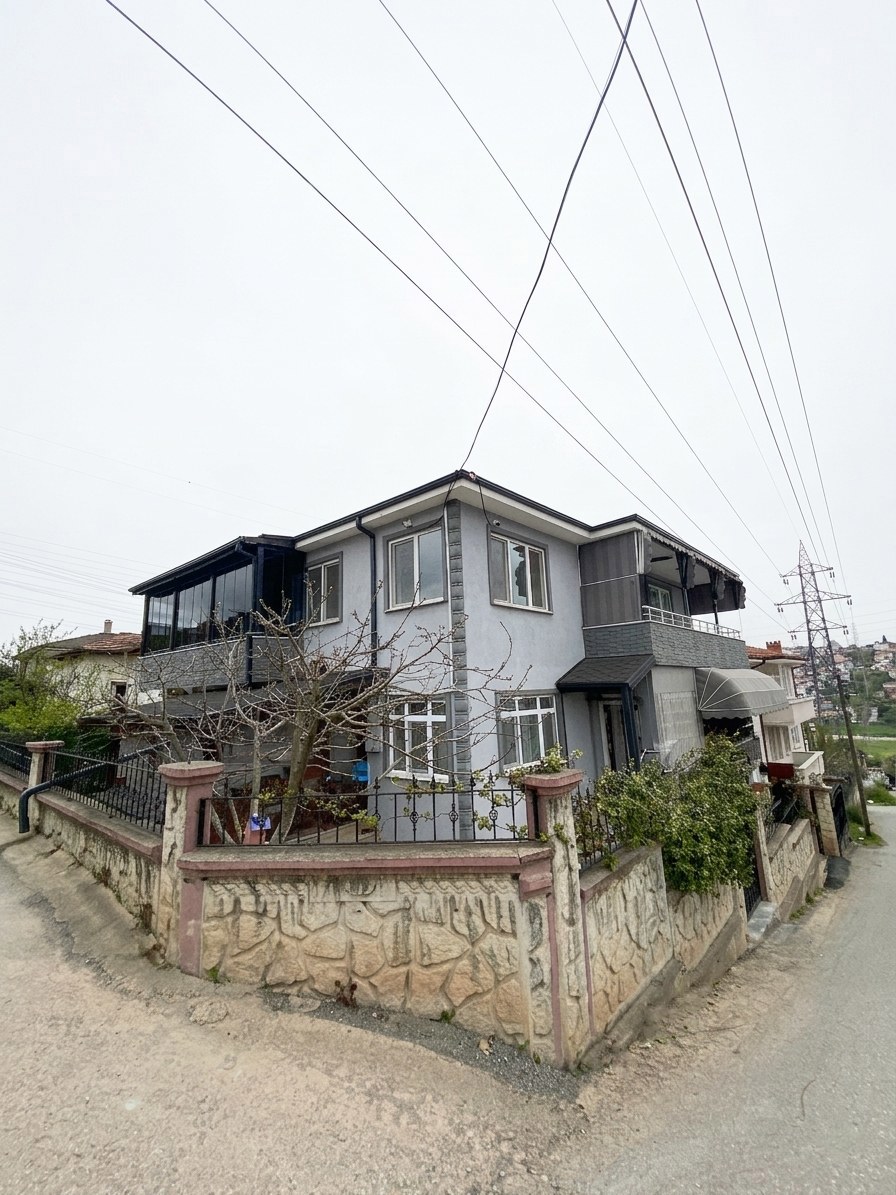 OTUZİKİEVLER MAHALLESİNDE MODERN 3,5+1 KİRALIK DAİRE