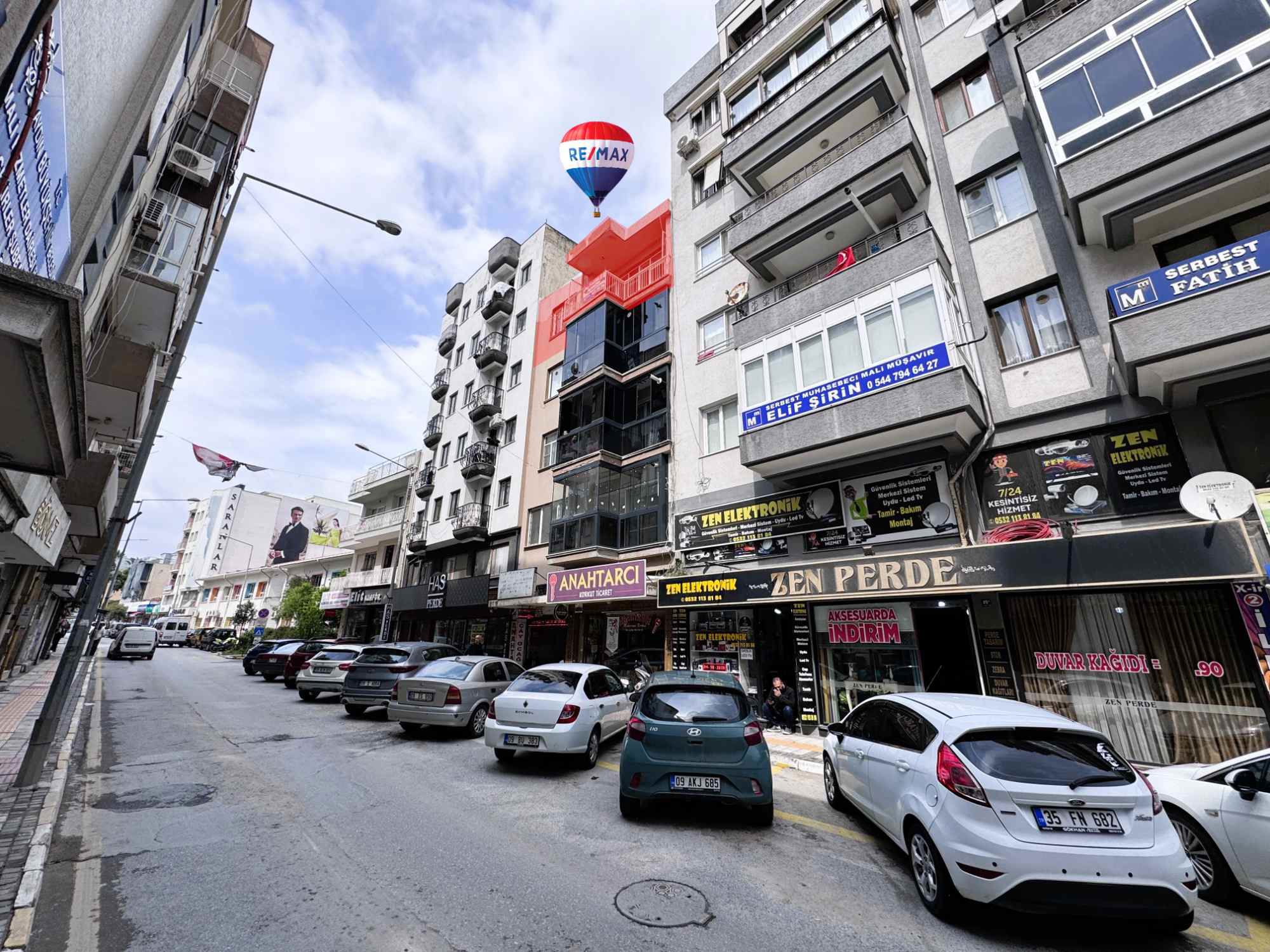 SÖKE KONAK MERKEZDE ANA CADDE ÜZERI GENIŞ 3+1 SATILIK DAIRE