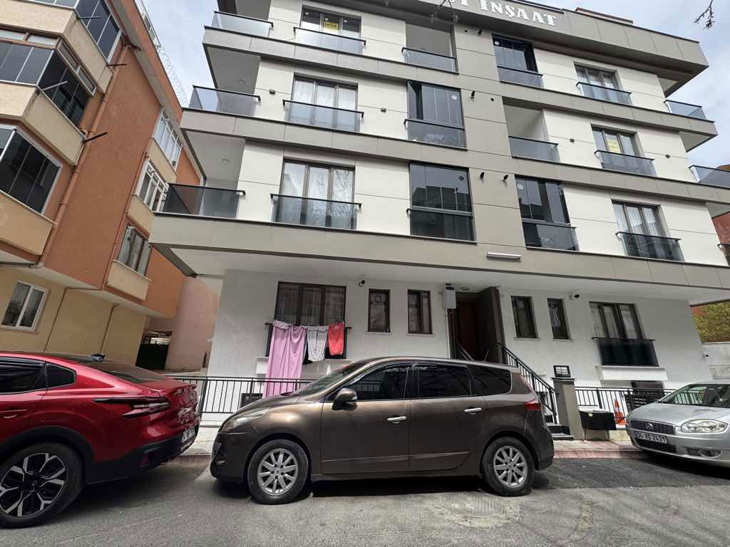 ÇEKMEKÖY MİMAR SİNAN MH.NDE SATILIK 5+2 DAİRE